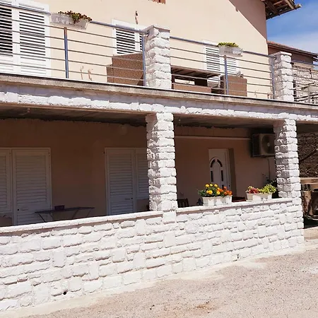 M&m Apartamento *